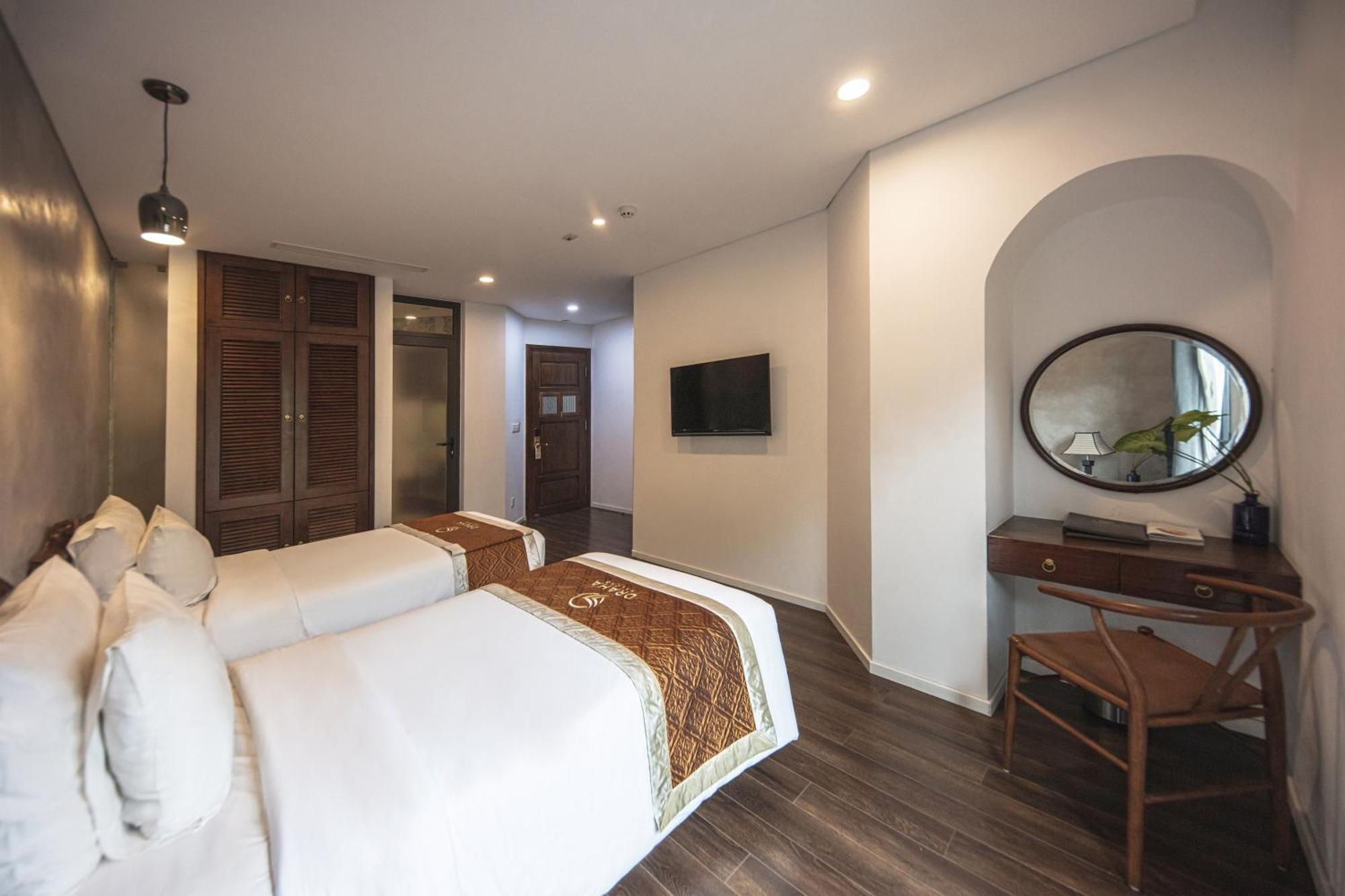 Draha Halong Hotel - Serenity, Charm And Nature - Preferred By Western Travelers Hạ Long Exterior foto